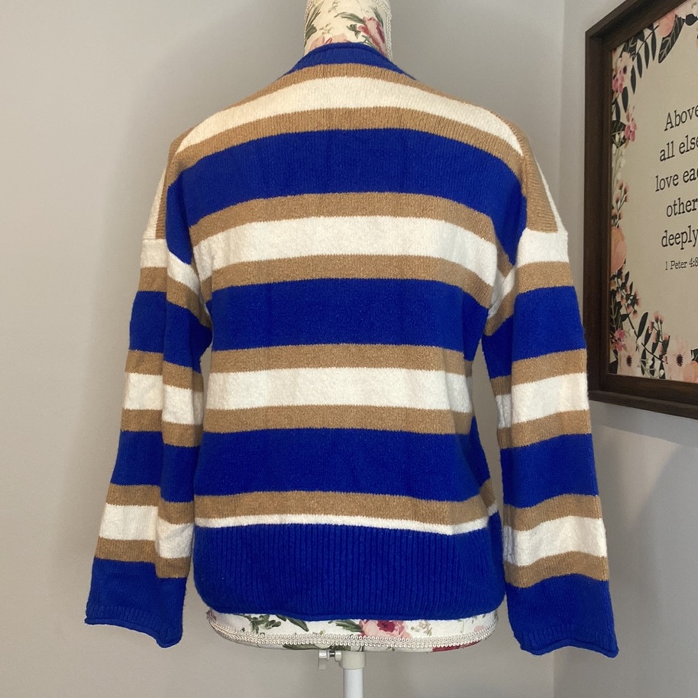 Striped Belmore Pullover Sweater in Coziest Textured Yarn - Picture 7 of 10